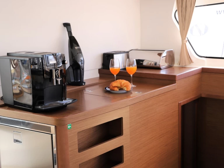 Lagoon Lagoon 42 jednotlivci a charterové společnosti v Zadar