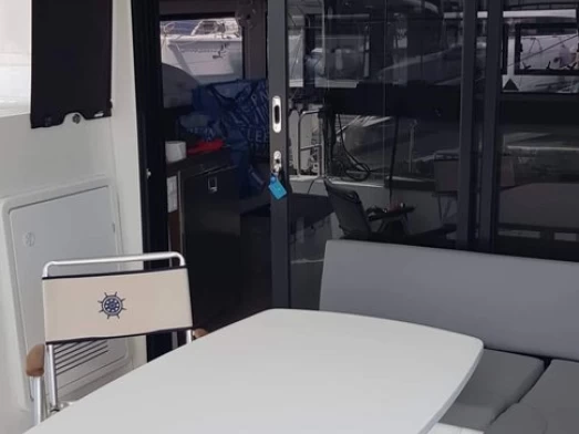 Pronájem lodi Lagoon Lagoon 42 v Salamína na Samboatu