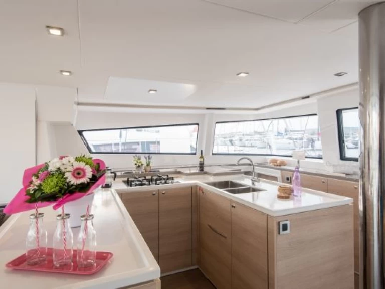 Pronájem lodi Bali Bali 5.4 v Parham Town na Samboatu