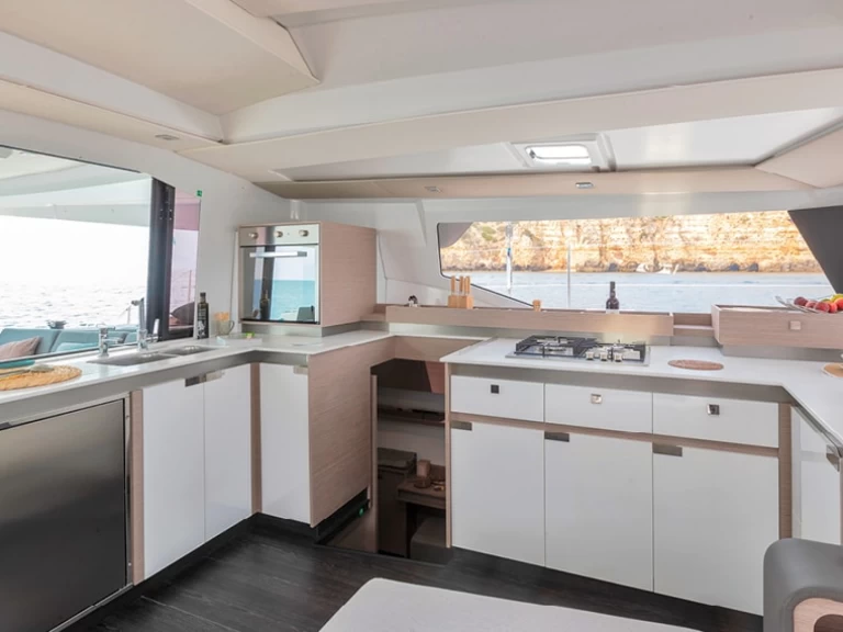 Pronájem Katamarán v Olbia -Fountaine Pajot Elba 45