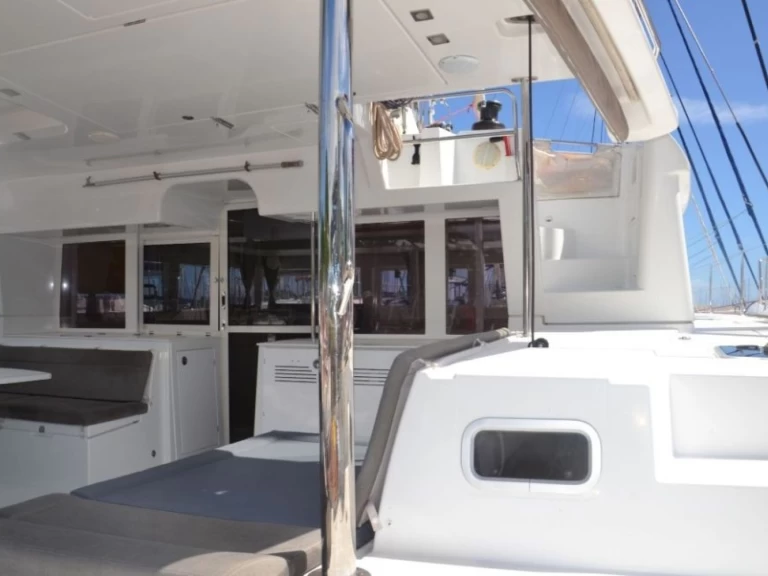 Pronájem lodi Lagoon Lagoon 450 v Le Marin na Samboatu