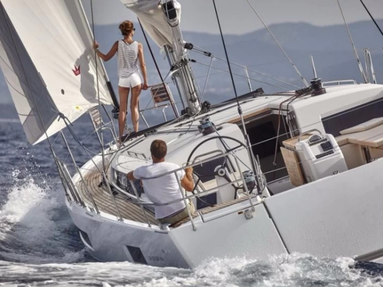 Pronájem jachty v Rhodos -Jeanneau Sun Odyssey 490 na Samboatu