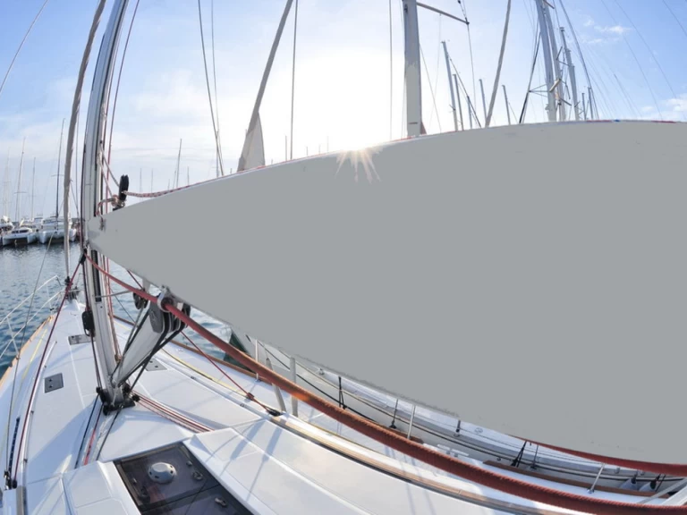 Pronájem lodi Jeanneau Sun Odyssey 439 v Alimos na Samboatu