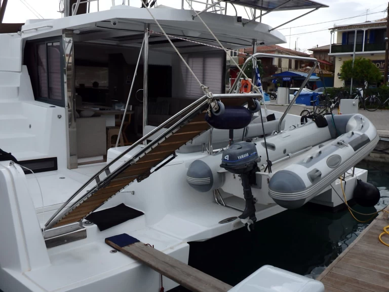 Bali Bali 4.2 jednotlivci a charterové společnosti v Lefkáda