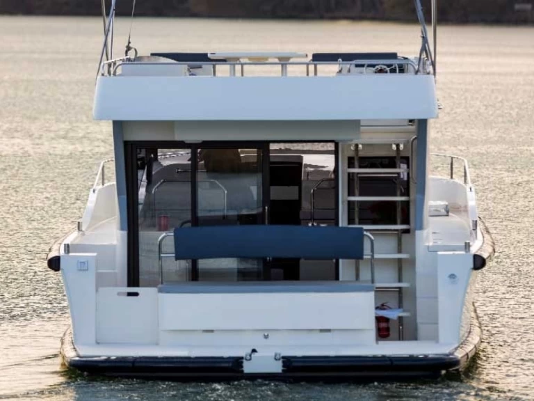 Pronajmout si Premier Horizon 1 v Saint-Gilles du Gard