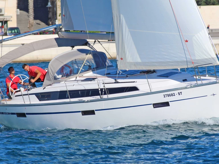 Pronájem lodi Bavaria Cruiser 37 v Split na Samboatu