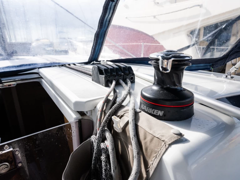 Pronájem lodi Castiglioncello lákavé ceny Oceanis 40.1