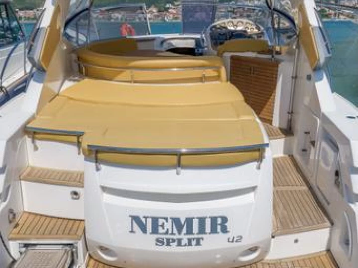 Pronájem Motorová loď v Split -Sessa Marine C42