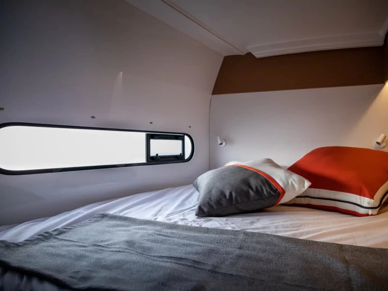 Pronájem lodi Excess Excess 11 v Papeete na Samboatu