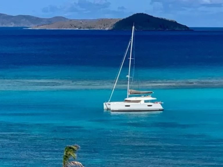 Pronájem lodi Ajaccio lákavé ceny Saba 50