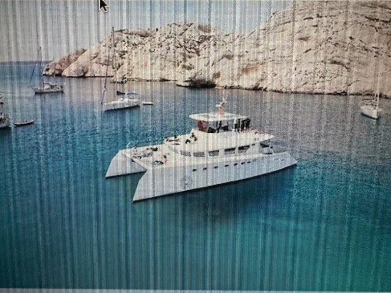 Pronajmout si Explorer SEA  v Marseille