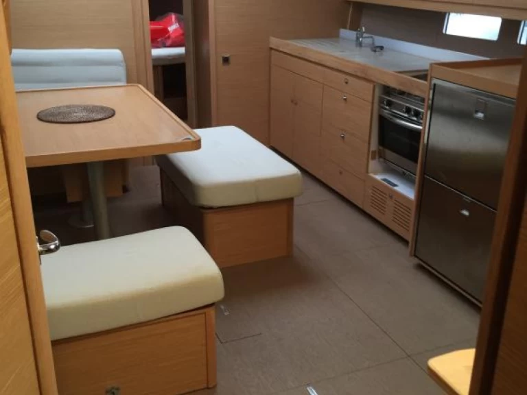 Pronajmout Plachetnice se skipperem či ne Dufour v Furnari