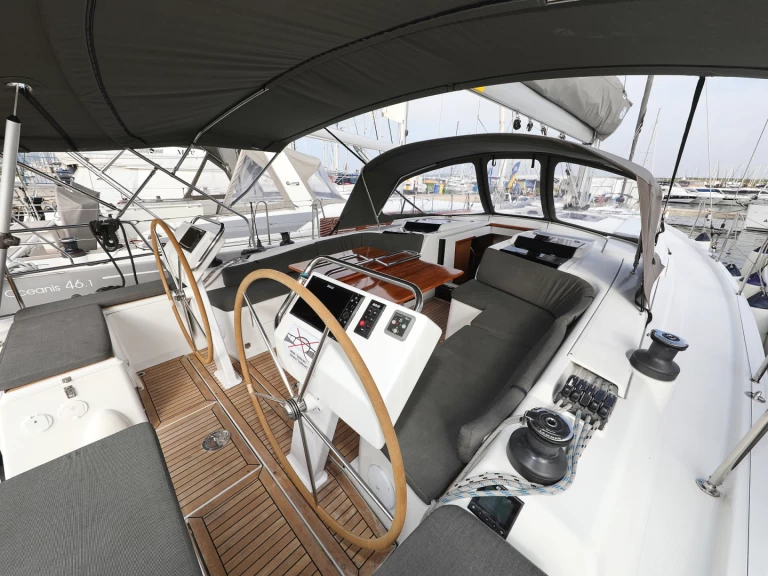 Pronájem Plachetnice v Biograd Na Moru -Hanse Hanse 455