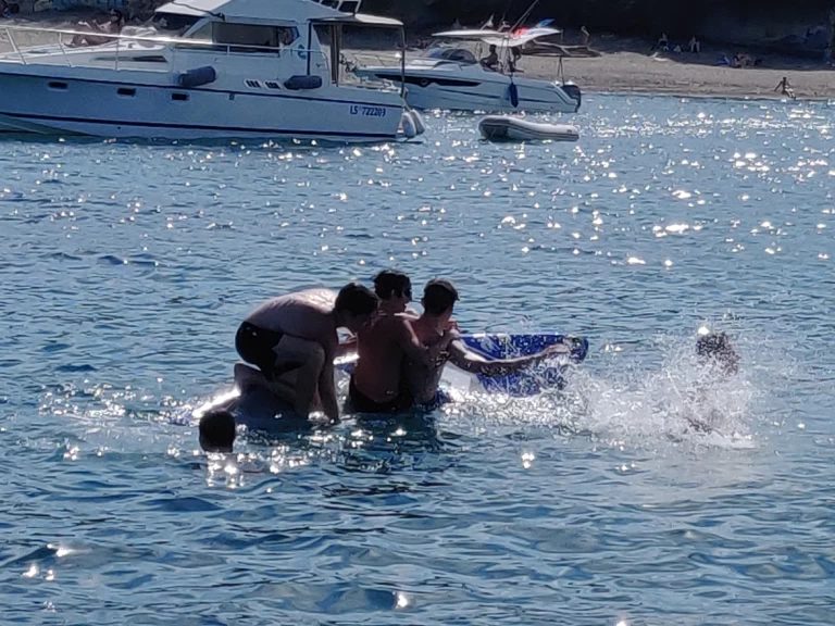 Motorová loď k pronájmu v Banyuls-sur-Mer za nejlepší cenu