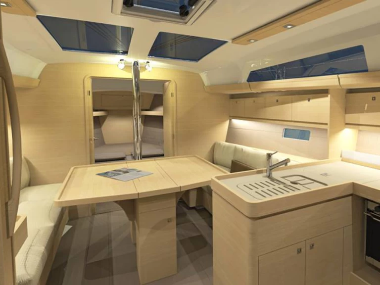 Pronajmout Plachetnice se skipperem či ne Dufour v Alimos