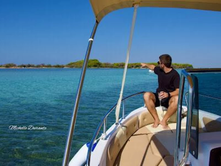 Pronájem Motorová loď Salento marine s licencí