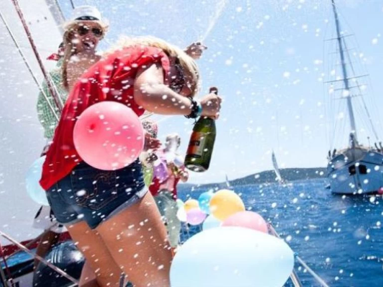 Motorová loď k pronájmu v Ognina - Picanello - Barriera - Canalicchio za nejlepší cenu