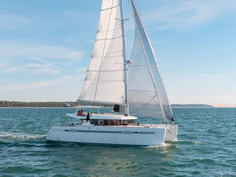 Lagoon Lagoon 450 Sport Top jednotlivci a charterové společnosti v Bas du Fort