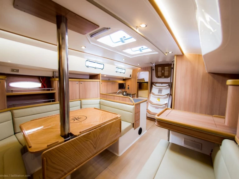 Pronájem lodi Delta Yachts Delta 41 v Paraty na Samboatu