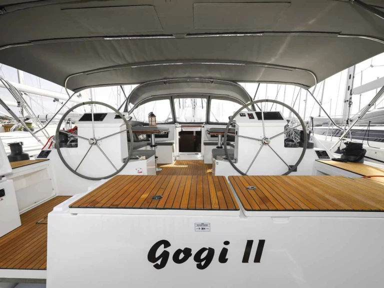 Pronájem Plachetnice Bavaria s licencí