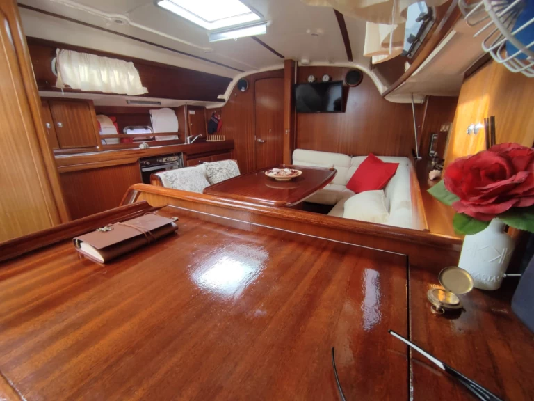 Pronájem lodi Bavaria Bavaria 38 Holiday v Messina na Samboatu