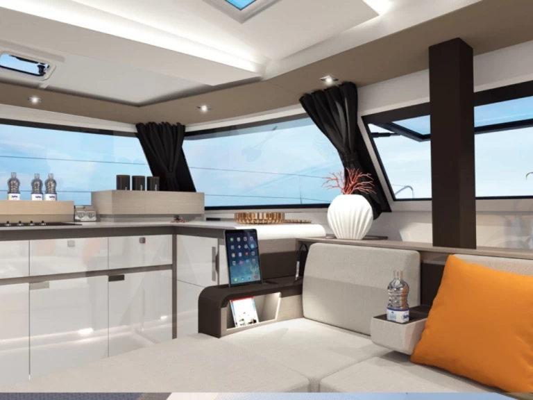 Pronajmout Katamarán se skipperem či ne Fountaine Pajot v Olbia
