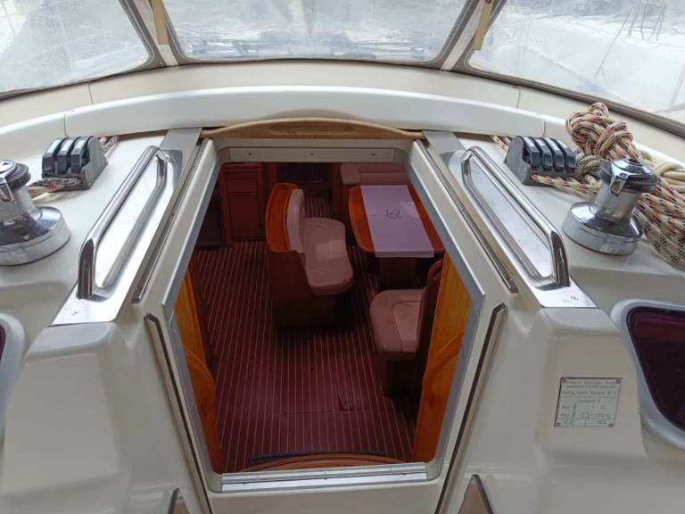 Pronajmout Plachetnice se skipperem či ne Bavaria v Skradin