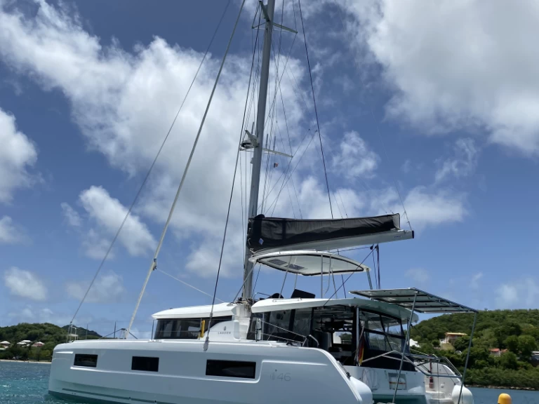 Pronajmout si Lagoon Lagoon 46 v Le Marin