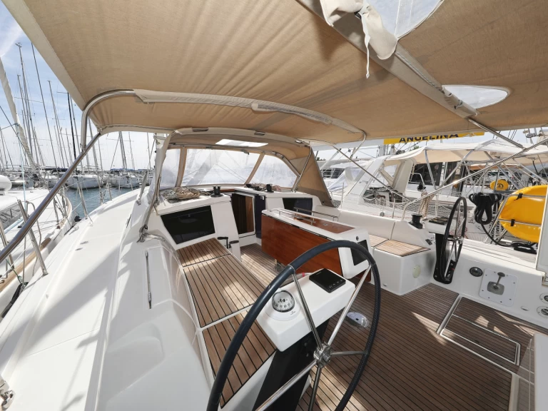 Pronájem Plachetnice Dufour s licencí