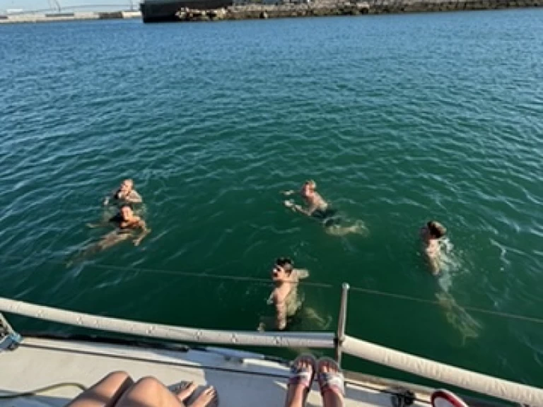 Pronájem lodi Bénéteau First 36.7 v Cádiz na Samboatu