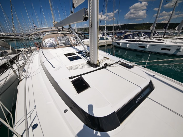 Pronájem lodi Bavaria Bavaria C50 v Sukošan na Samboatu