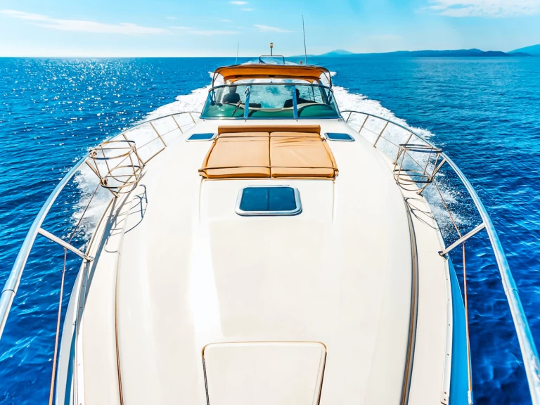 Pronajmout si Cranchi Mediterranee 41 v Zakynthos 