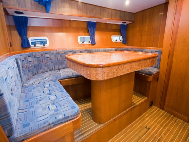 Pronájem lodi De Drait Renal 50 Pilot v Drachten na Samboatu