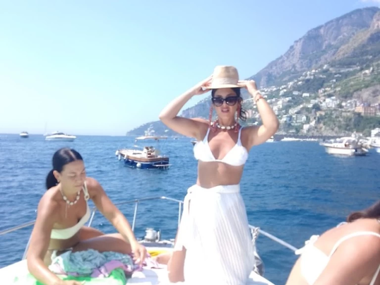 Pronájem lodi Sorrento lákavé ceny 28 Altair