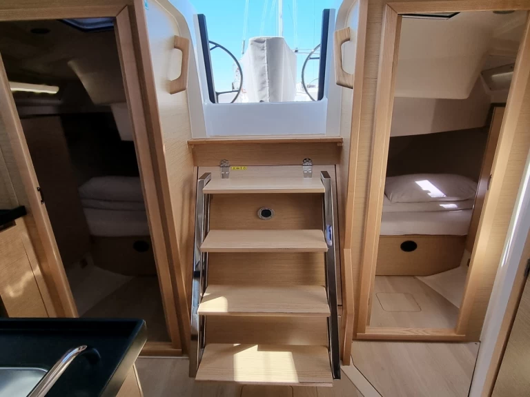 Pronájem lodi Hanse Hanse 348 v Pula na Samboatu