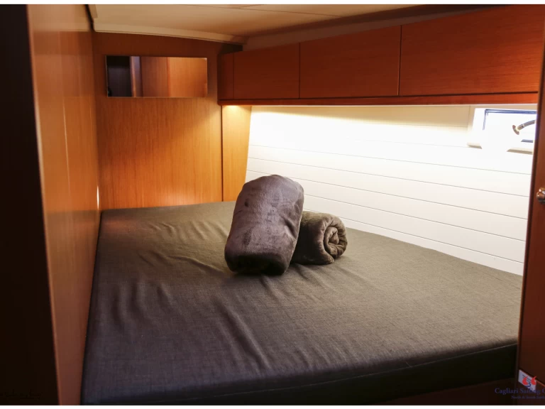 Pronájem lodi Bavaria Cruiser 46 v Cagliari na Samboatu