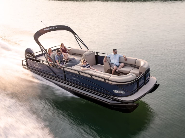 Pronajmout Motorová loď se skipperem či ne regency v Sanguinet