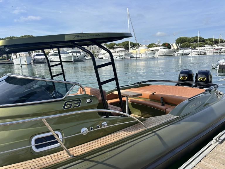 Nuova Jolly Prince 35 Sport Cabin jednotlivci a charterové společnosti v Port-Camargue