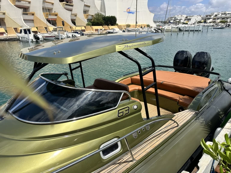 Pronájem lodi Nuova Jolly Prince 35 Sport Cabin v Port-Camargue na Samboatu