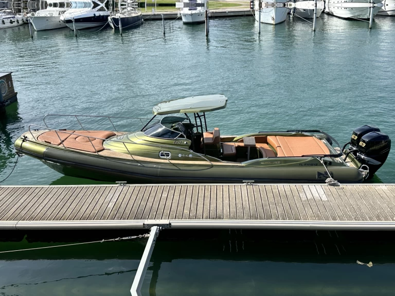 Pronajmout Polotuhá loď se skipperem či ne Nuova Jolly v Port-Camargue