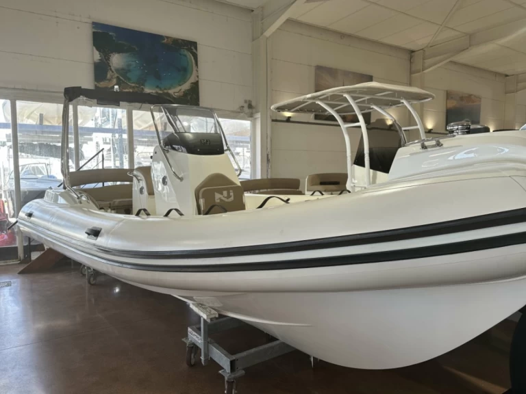 Pronájem Motorová loď v Marseille -Nuova Jolly Prince 22