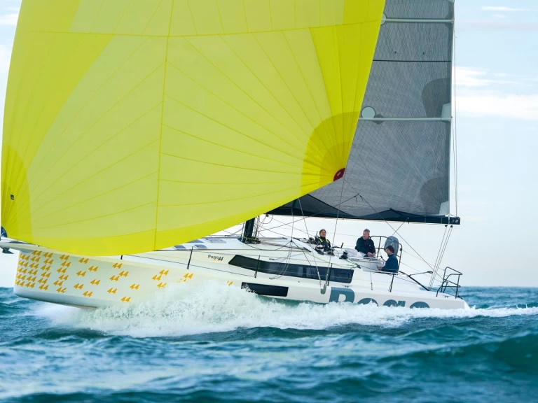 Pronájem jachty v La Trinité-sur-Mer -Pogo Structures Pogo 44 na Samboatu