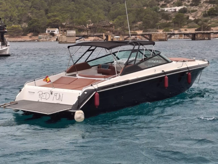 Pronajmout si Sea Ray Sea Ray 380 Sundancer v Ibiza Town