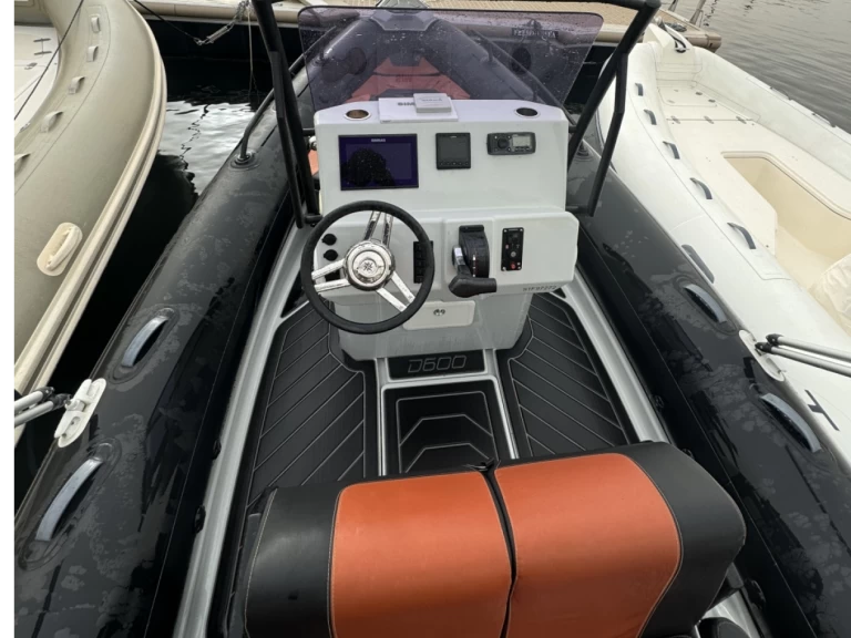 Pronájem Polotuhá loď v La Madrague -Grand Boats 600