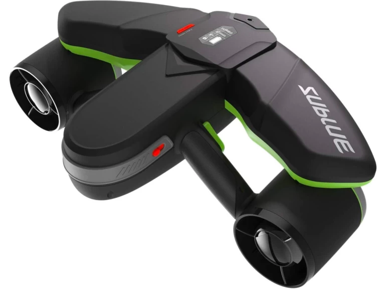 Pronajmout si SUBLUE NAVBOW v Port du Lavandou