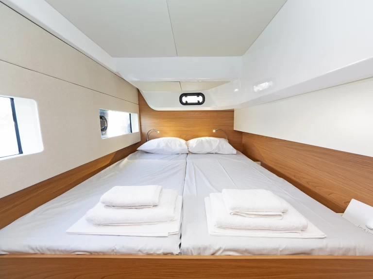 Pronájem lodi Skradin lákavé ceny Bali Catsmart