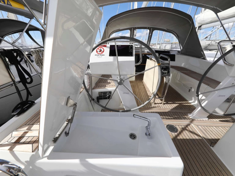 Plachetnice k pronájmu v Biograd Na Moru za nejlepší cenu