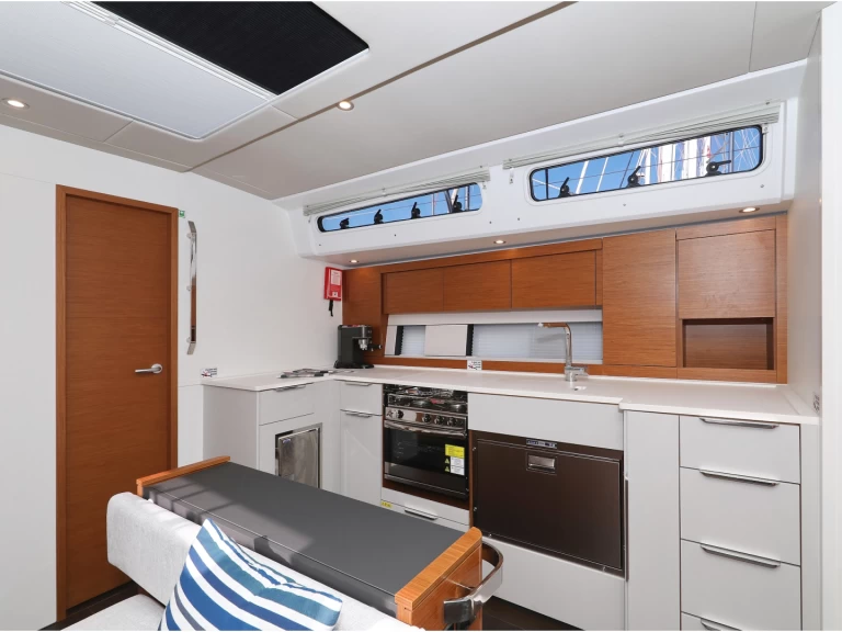 Pronajmout Plachetnice se skipperem či ne Hanse v Fethiye