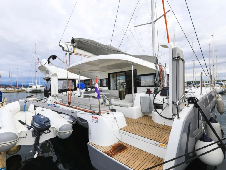 Pronájem lodi Biograd Na Moru lákavé ceny Excess 14