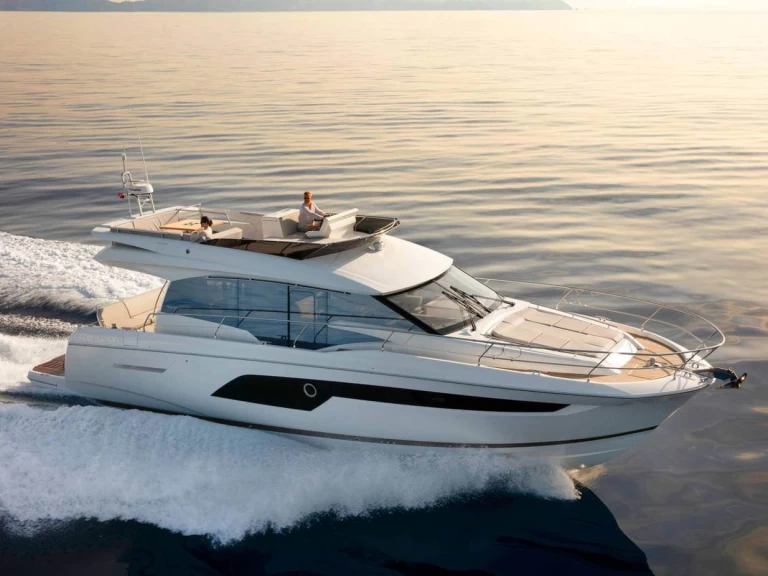 Pronájem Motorová loď v Cannes -Prestige Prestige 520